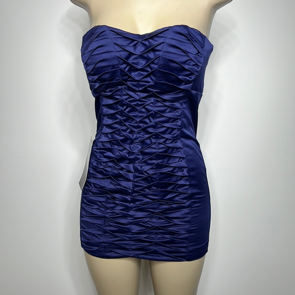 Bebe XS blue bodycon mini dress. Zipper works fine but too small for mannequin